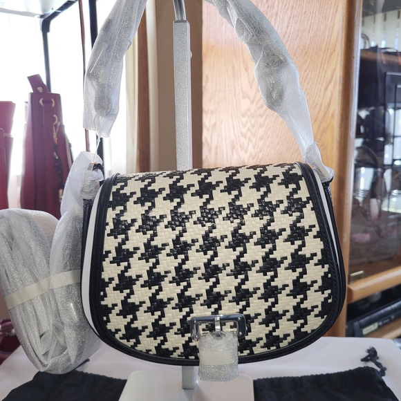 Lauren Ralph Lauren Tanner Houndstooth Medium Crossbody Bag - Picture 7 of 11